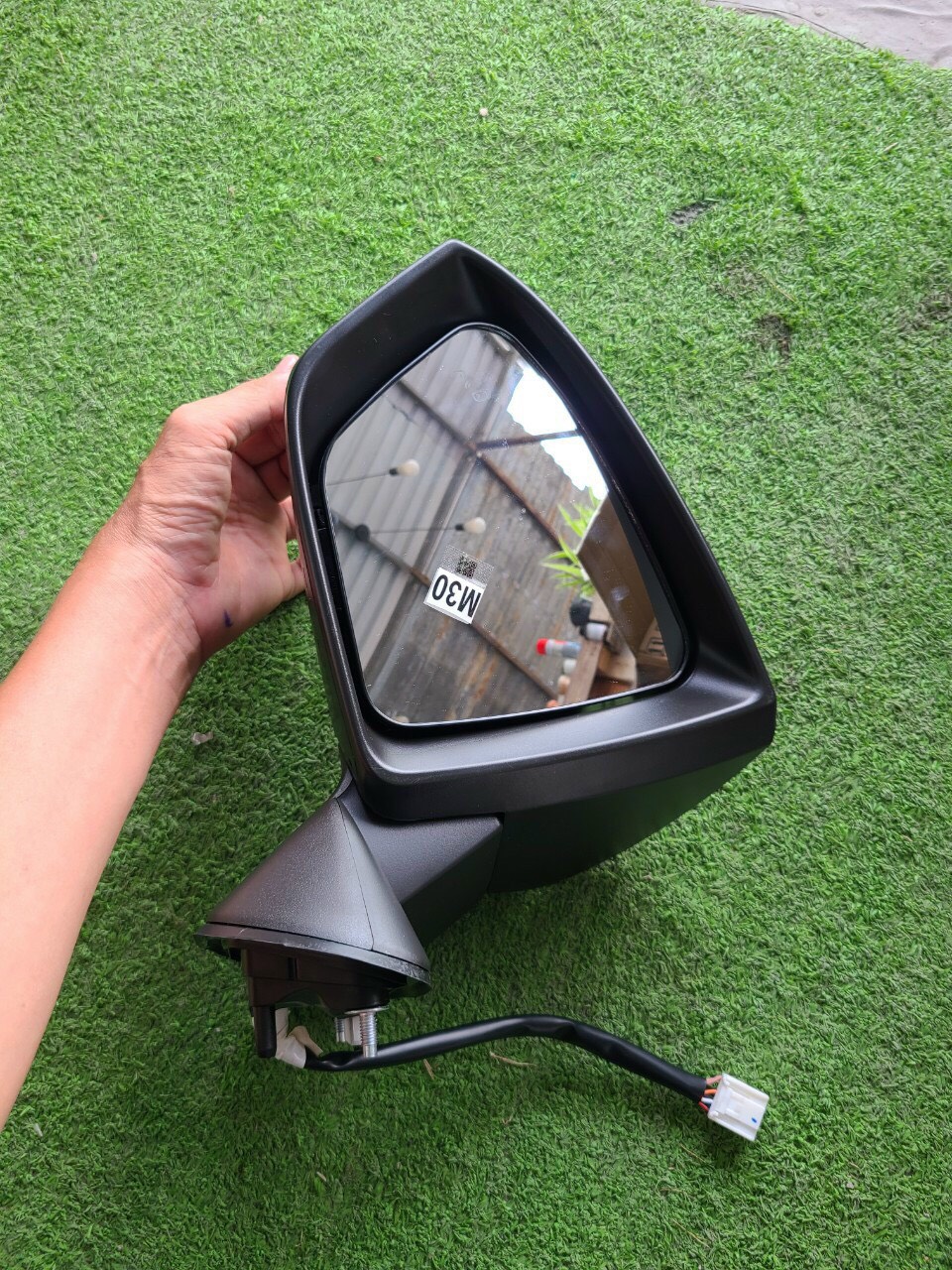 Gương chiếu hậu Toyota Veloz