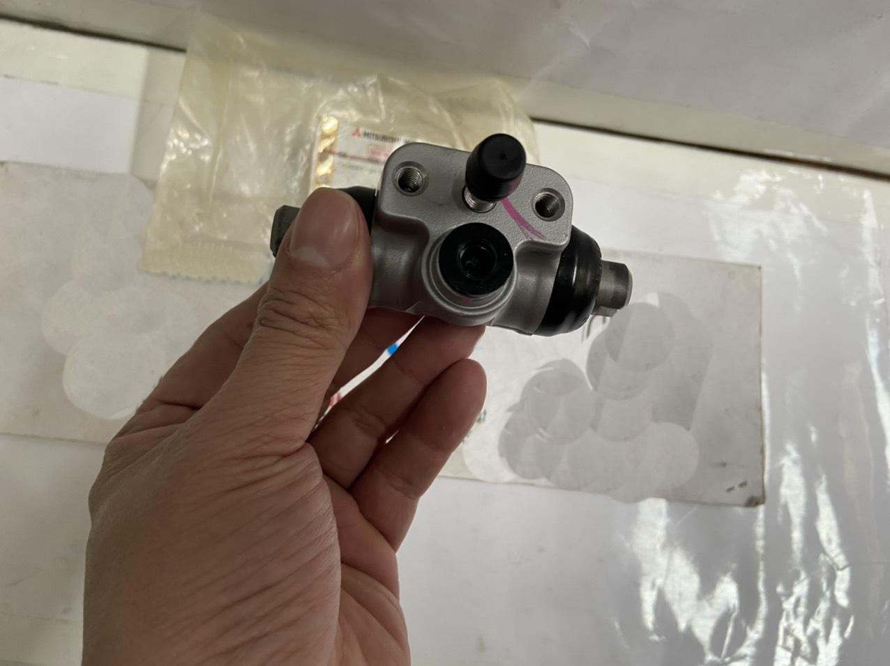Heo thắng bánh sau Mitsubishi Xpander